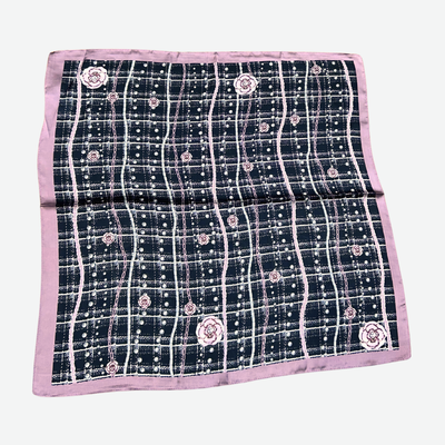 ELEGANT BLACK/PINK SCARF WITH FLORAL ACCENTS