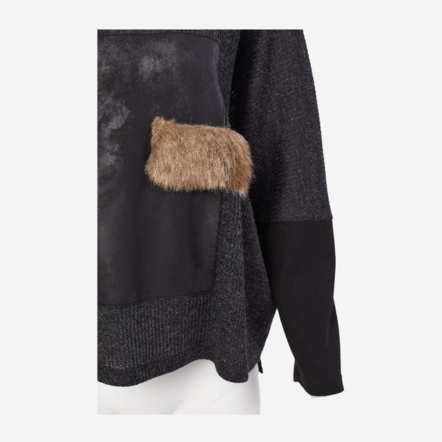 SQUARE TOP WITH FUR INSETS